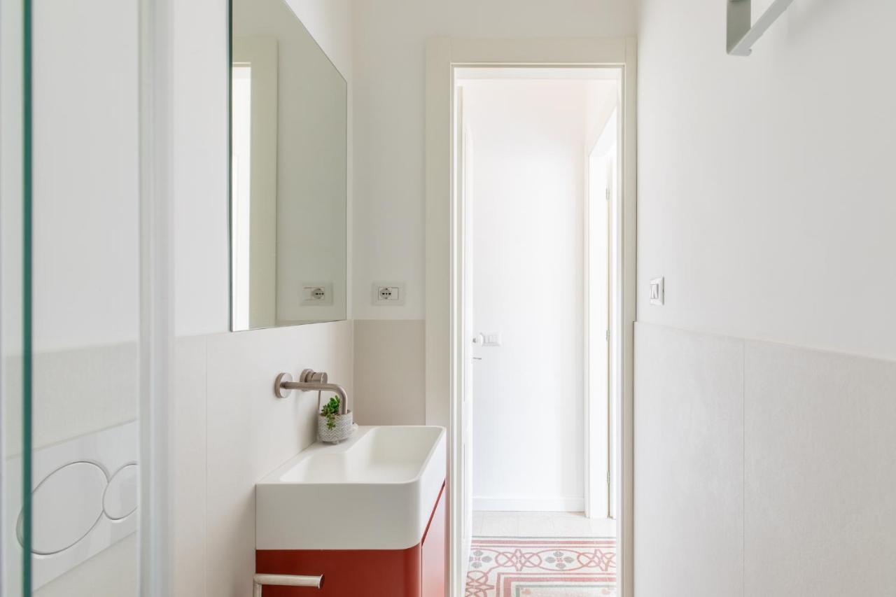 Iflat Lovely With View On Pope Window Appartement